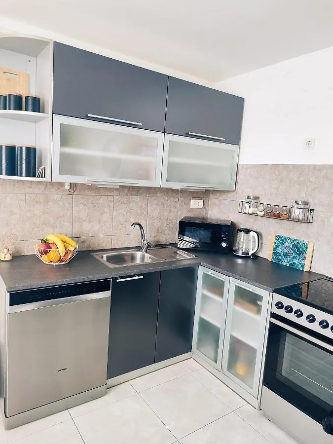 Nika 1 Apartment Rijeka Croatia